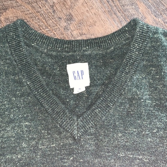 EUC Men’s Gap Sweater, XL - Picture 3 of 4